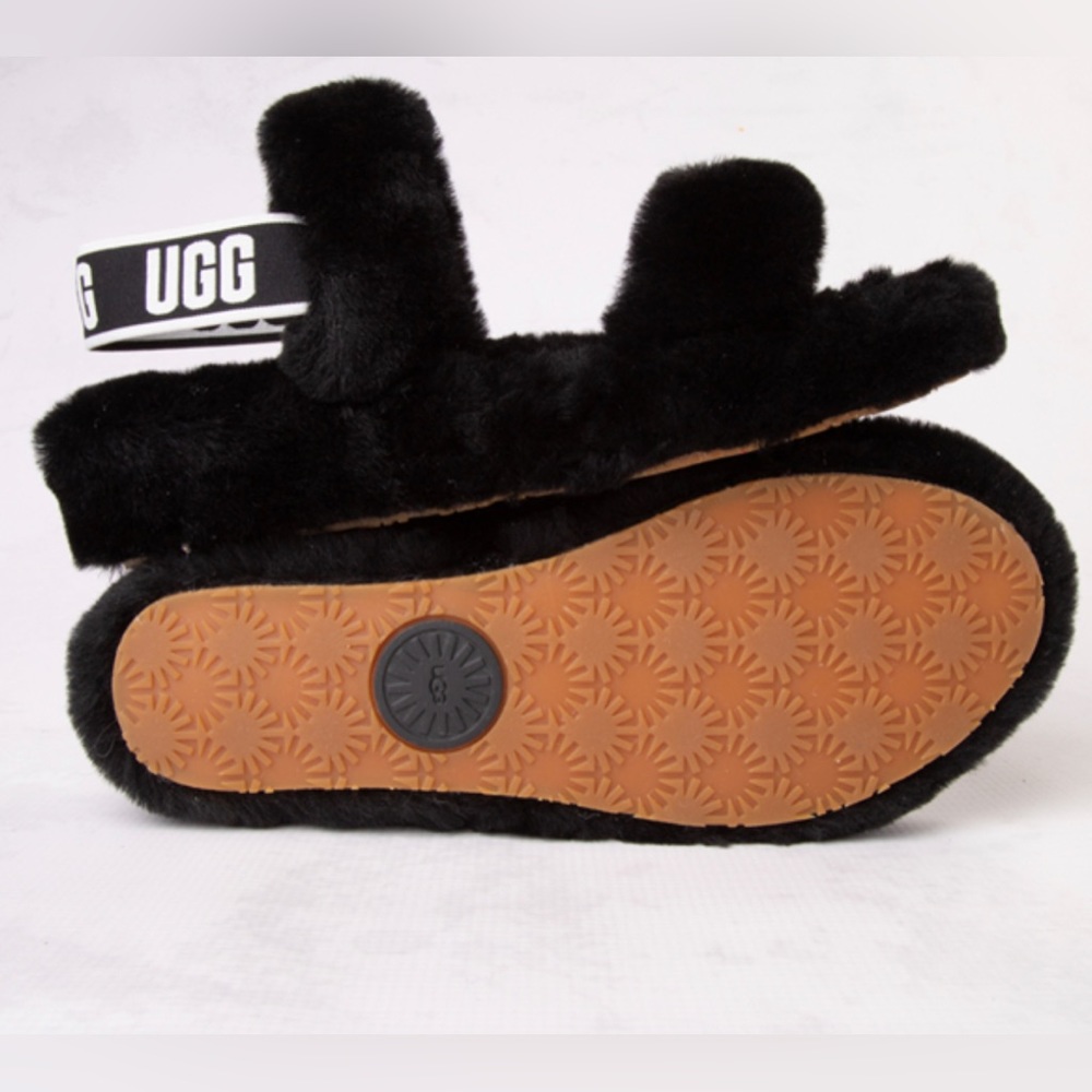 UGG Oh Yeah slippers